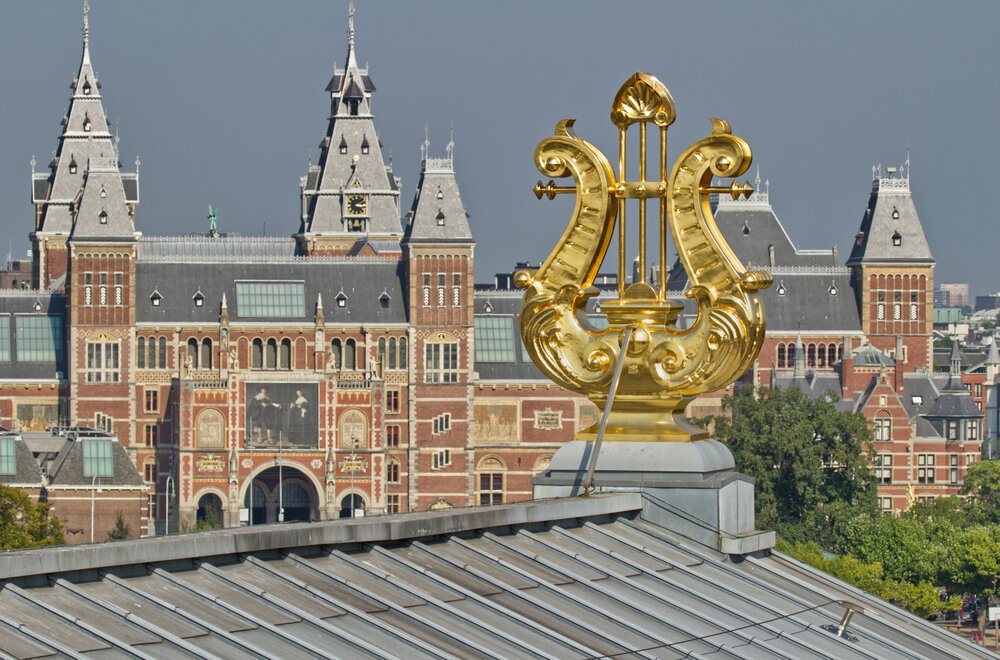 The golden harp atop the Concertgebouw in Amsterdam, also known as “De Lier”