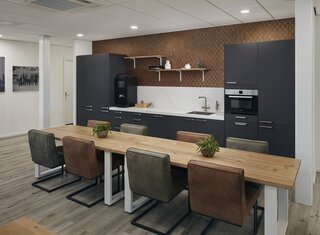 Visual Content for Contractors