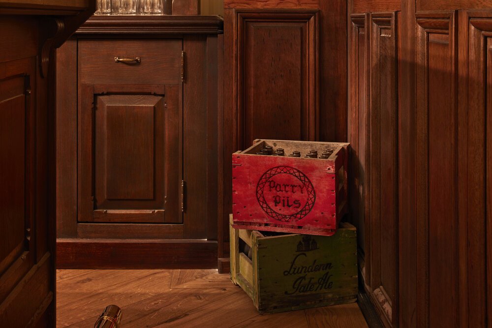 Vintage accessories enhancing the classic ambiance.