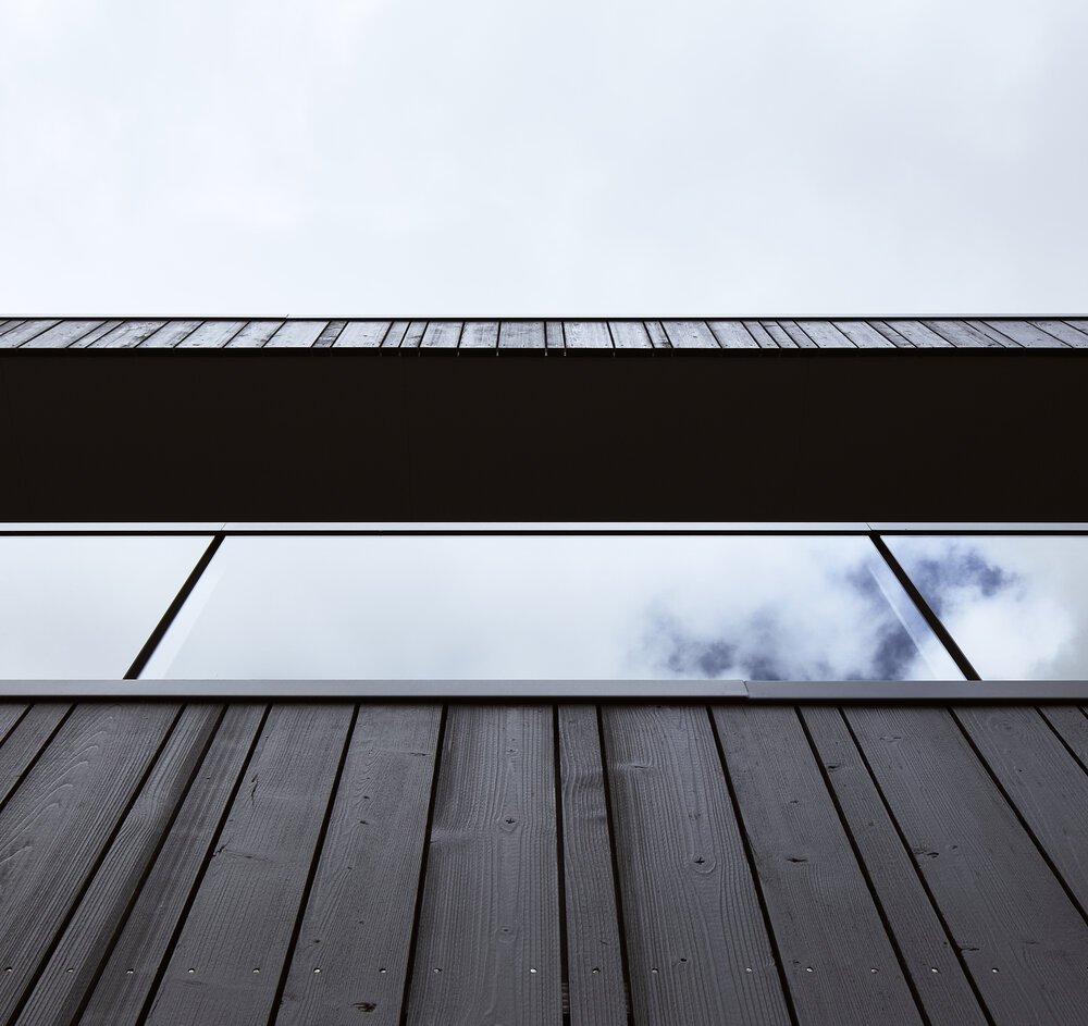 Play of lines at the balcony.