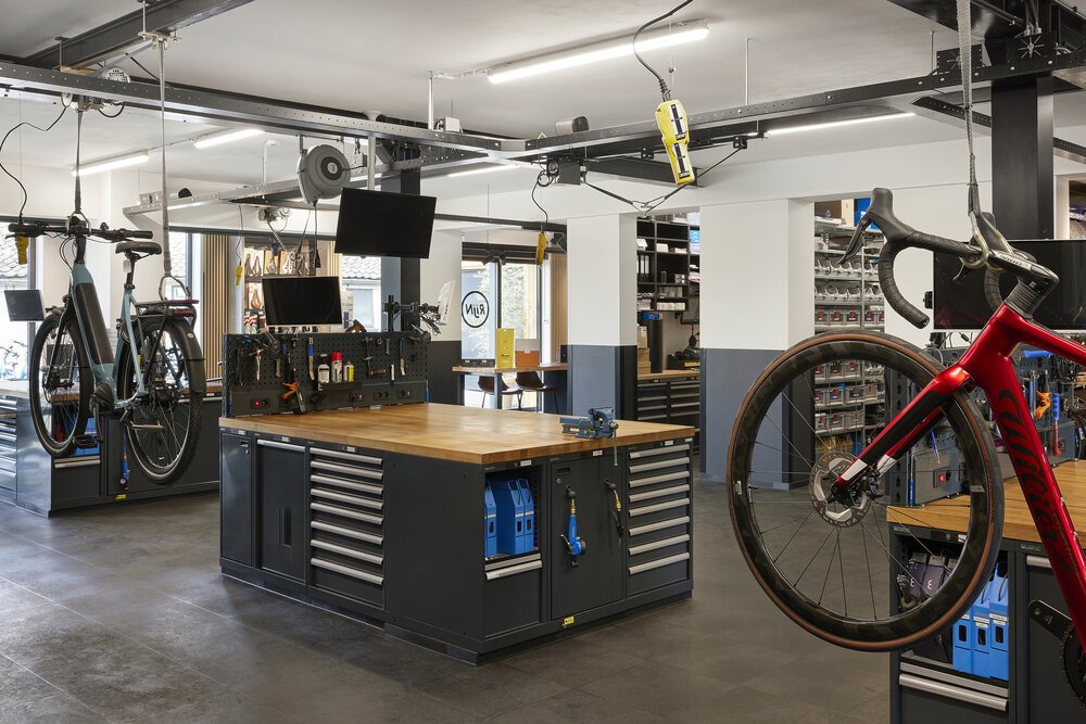 Interior photo of the newly built workshop.
