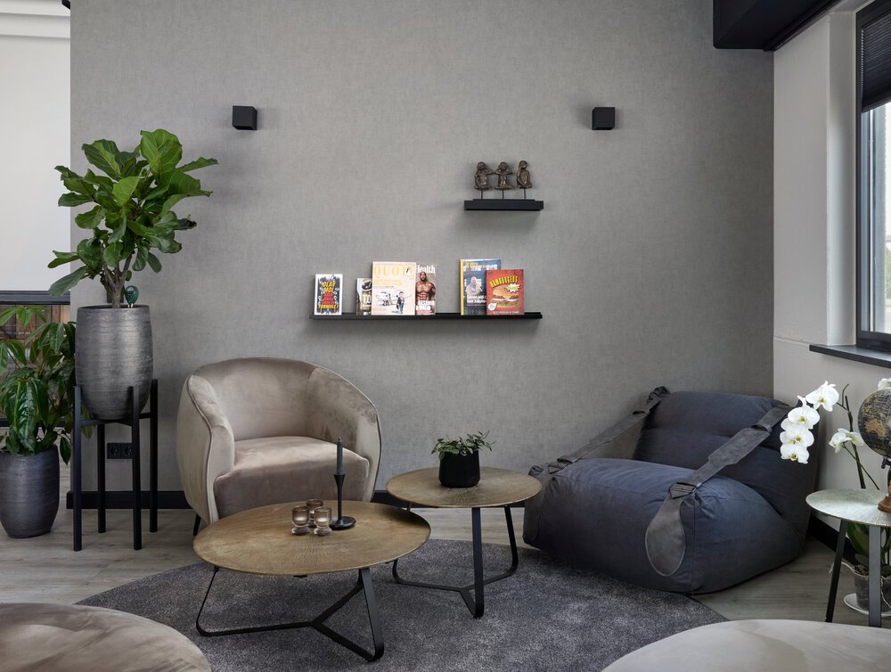 Interior photo of a commercial space with a homely atmosphere.