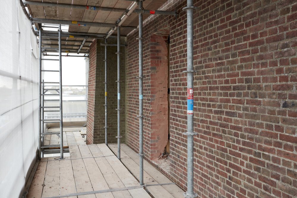 Preparatory work for the new window sections, photo from 2021.