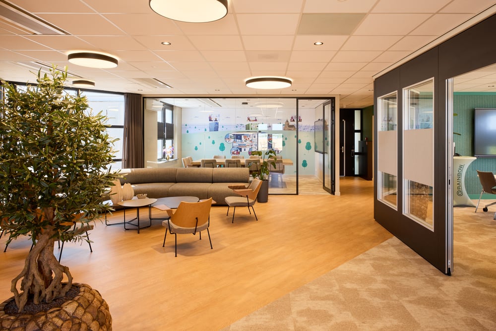 Interior photo of the meeting venue.