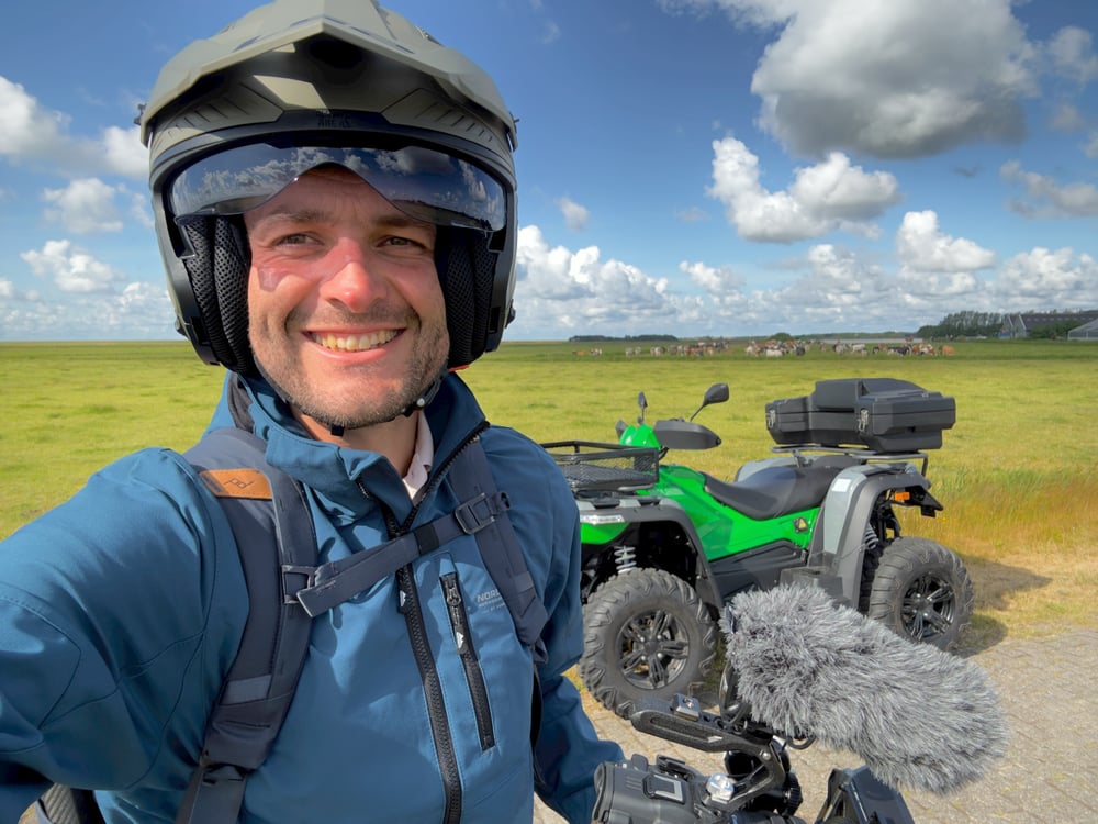 After the morning shoot, I had an electric quad at my disposal to capture the island and its birdlife. What a sense of freedom.  