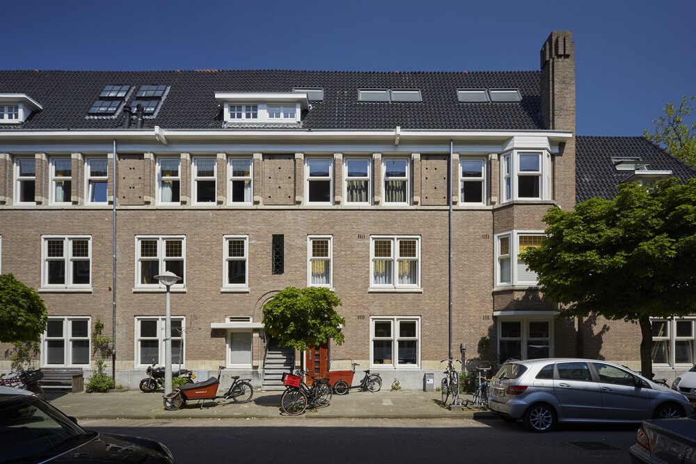 Als je niet beter zou weten, loop je snel voorbij aan deze luxe woonruimte. Hoe anders is dat met een vrijstaande villa?