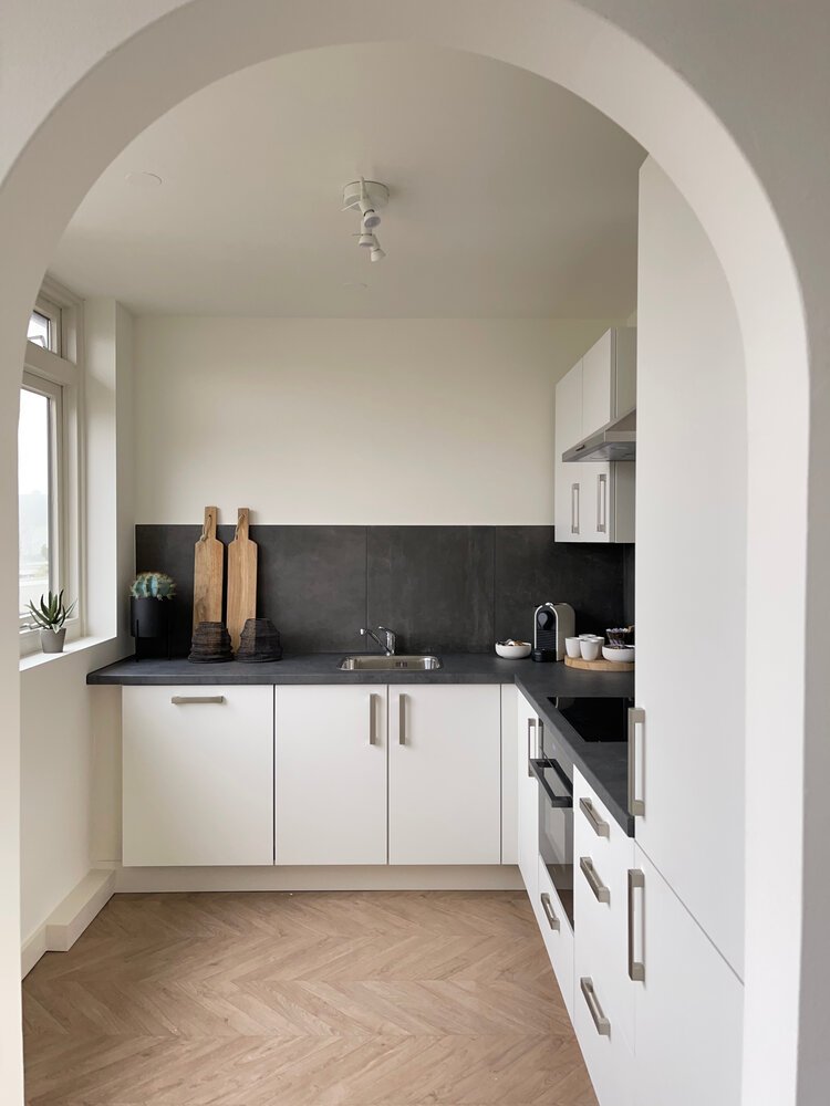 Doorkijk richting keuken (iPhone 12 Pro Max)